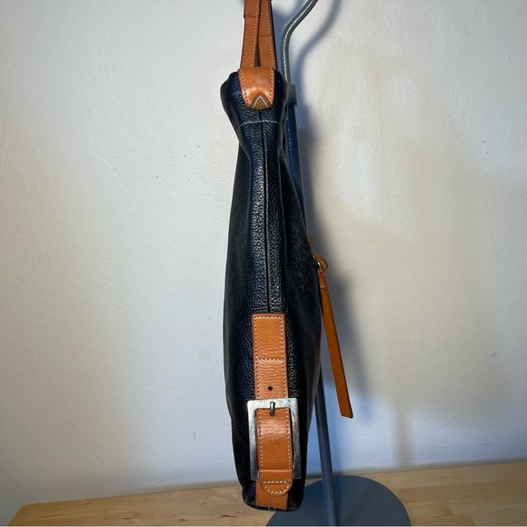 Tod's full grain black leather tote bag details in brown leather - Picture 3 of 13